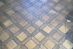 brown-wood-pattern-floor-881