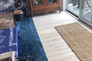 Heart Pine Flooring with the Snowdrop color.