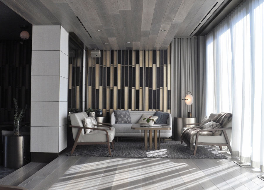 Lounge Pier 17 Restaurant NYC