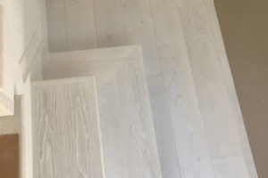 white-wood-steps-591 white-wood-steps-591